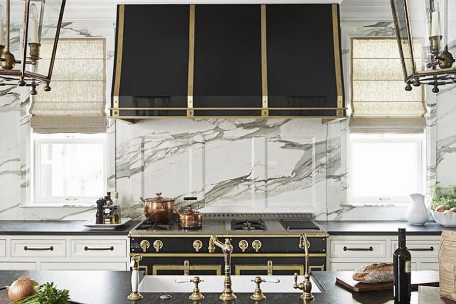 Kitchen with mixed metals